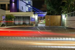 20 South Kingston Luxury Apartment