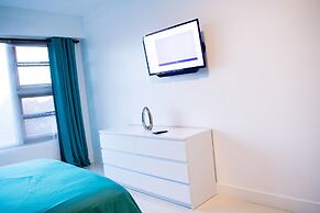 20 South Kingston Luxury Apartment