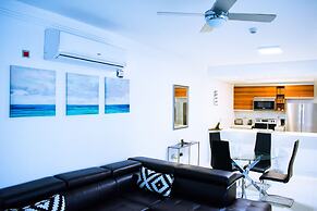 20 South Kingston Luxury Apartment