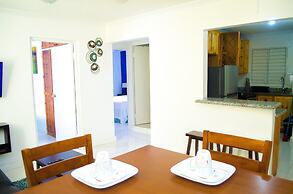 Centrally located Oakland Guest Apartment II