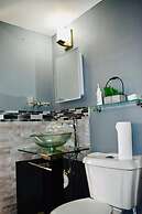 New Kingston Guest Apartment At Chelsea