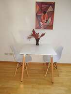 Luminoso Dos Ambientes En Recoleta