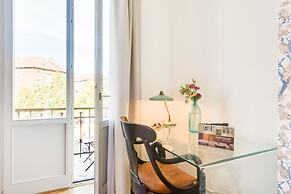 Europea Newton Boutique Hotel Residences