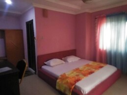 De Villa Hotel and Suites