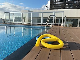 Aqua Palace Chatan by Coldio Premium