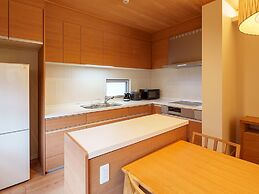 Aqua Palace Chatan by Coldio Premium