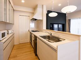 Aqua Palace Chatan by Coldio Premium