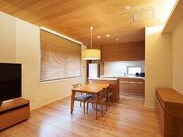 Aqua Palace Chatan by Coldio Premium