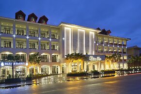 Senna Hue Hotel