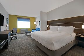 Holiday Inn Express & Suites Milwaukee - Brookfield by IHG