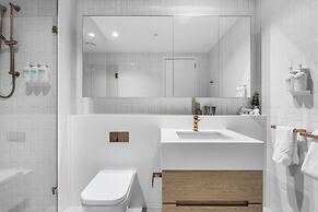 Collins House Apartments by CLLIX