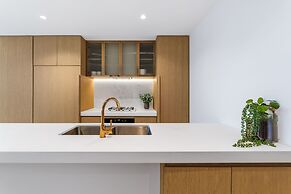 Collins House Apartments by CLLIX