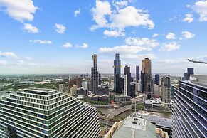 Collins House Apartments by CLLIX