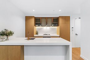 Collins House Apartments by CLLIX