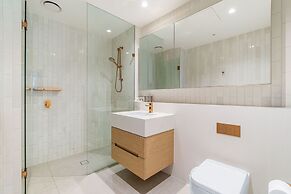 Collins House Apartments by CLLIX