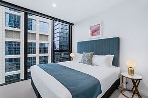 Collins House Apartments by CLLIX