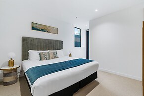 Collins House Apartments by CLLIX