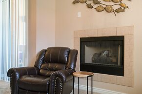 Totally Renovated : 2bed/2bath:gated Complex In N. Phoenix 2 Bedroom C