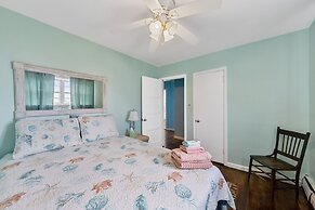 Beach Front On The Bay In Our Rustic Beach 4 Bedroom Cottage by RedAwn