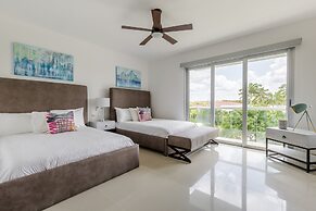 Casa Marina 2 Bedroom Condo by RedAwning