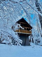 Blessed Nest 1 Bedroom Cabin by RedAwning