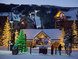 Premier Red Hawk Lodge 2 Br~walk To Slopes~kids Ski Free 2 Bedroom Con