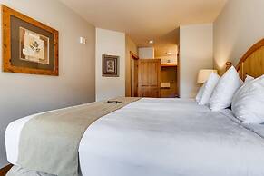 Premier Red Hawk Lodge 2 Br~walk To Slopes~kids Ski Free 2 Bedroom Con