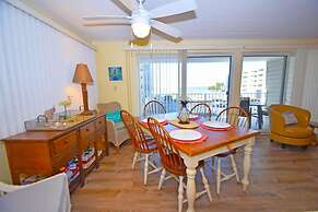 Thunder Island 112c 2 Bedroom Condo by RedAwning