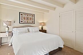 Casa Ladera - Enchanting Home, Nestled in Foothills With Spectacular V