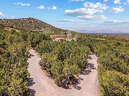 Casa Ladera - Enchanting Home, Nestled in Foothills With Spectacular V