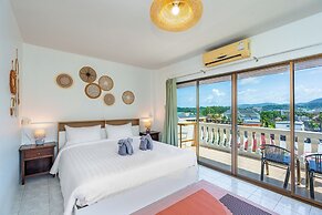 Kata Hill Sea View Hotel