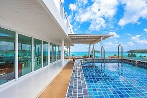 Kata Hill Sea View Hotel