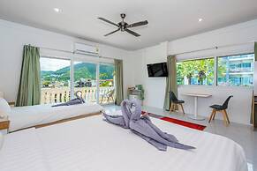 Kata Hill Sea View Hotel