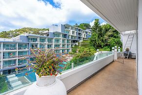 Kata Hill Sea View Hotel