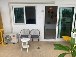Kata Hill Sea View Hotel