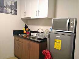 Favila Condotel Units 150 Newport Blvrd