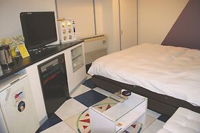 Hotel Sting - Adults Only