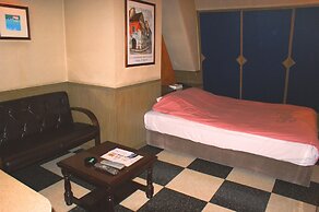 Hotel Sting - Adults Only