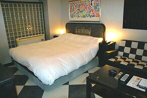 Hotel Sting - Adults Only