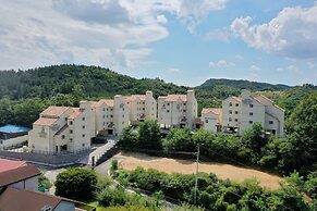 Buyeo Park Art Villas