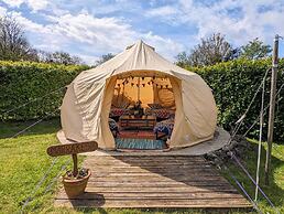 Kits Coty Glamping