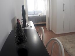 Gohouse - Ferreira 402