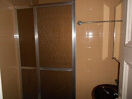 Gohouse - Copacabana 402