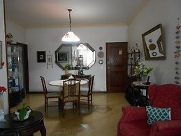 Gohouse - Loureiro 102