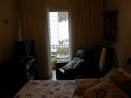 Gohouse - Loureiro 102