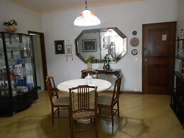 Gohouse - Loureiro 102