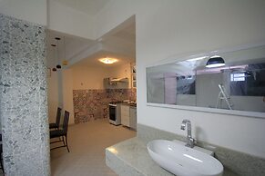 Gohouse - Visconde 206