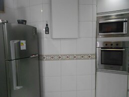 Gohouse - Gustavo 404