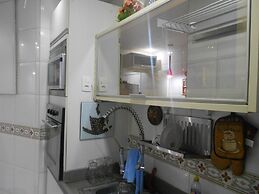 Gohouse - Gustavo 404