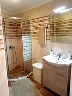 Emmanouil Airport Beach Apartment